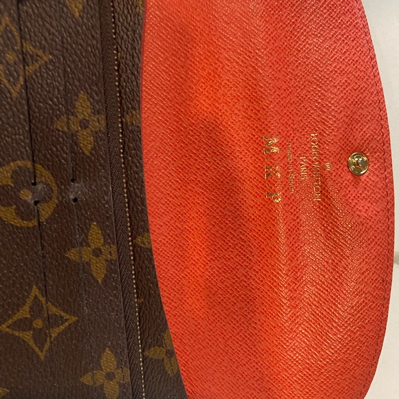 Louis Vuitton Brown Monogram Clutch with Red Button - Picture 7 of 13
